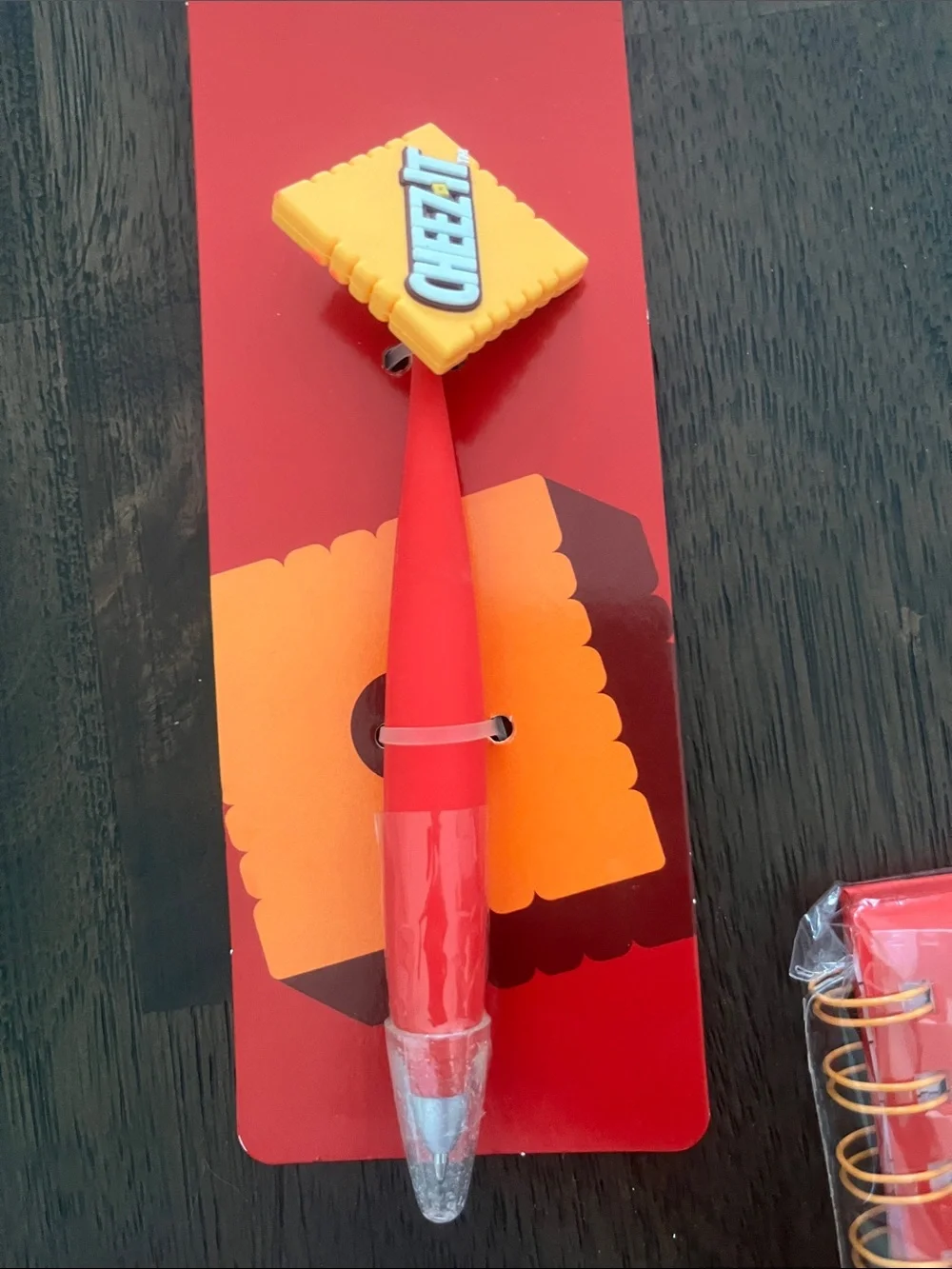 Cheez It Stationary Set Cheez It Wobble Pen & Cheez It Notebook w/ 2 Charms NWT